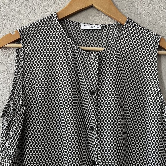 Equipment Femme Womens Blouse Box Sleevless Black White Size M - Picture 3 of 12